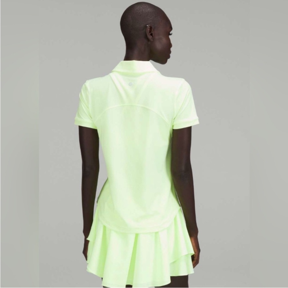 Lululemon Quick Drying Short Sleeve Polo Yellow Size 18.